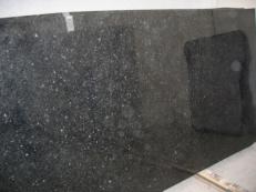Fornitura lastre grezze 2 cm in granito ANGOLA BLACK SILVER CV_ASB25. Dettaglio immagine fotografie 