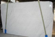 Fornitura lastre grezze 3 cm in marmo BIANCO CARRARA C 2274. Dettaglio immagine fotografie 