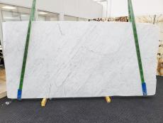 Fornitura lastre grezze levigate 2 cm in marmo naturale BIANCO CARRARA 1784. Dettaglio immagine fotografie 