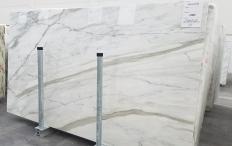 Fornitura lastre grezze 2 cm in marmo CALACATTA CARRARA 1360. Dettaglio immagine fotografie 