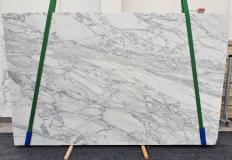 Fornitura lastre grezze 3 cm in marmo CALACATTA CARRARA 1421. Dettaglio immagine fotografie 