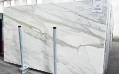Fornitura lastre grezze lucide 2 cm in marmo naturale CALACATTA CARRARA 1360. Dettaglio immagine fotografie 