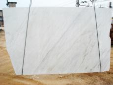 Fornitura lastre grezze 3 cm in marmo CALACATTA CREMO 8257. Dettaglio immagine fotografie 