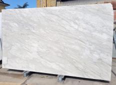 Fornitura lastre grezze lucide 3 cm in marmo naturale CALACATTA CREMO W220321. Dettaglio immagine fotografie 