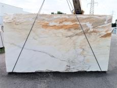 Fornitura lastre grezze segate 2 cm in marmo naturale CALACATTA CREMO 1852M. Dettaglio immagine fotografie 