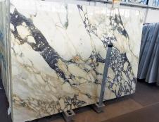 Fornitura lastre grezze lucide 2 cm in marmo naturale CALACATTA FIORITO Z0052. Dettaglio immagine fotografie 