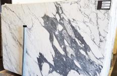 Fornitura lastre grezze 2 cm in marmo CALACATTA MACCHIA U0055. Dettaglio immagine fotografie 
