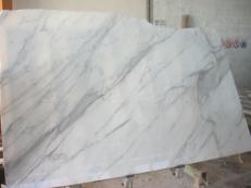 Fornitura lastre grezze 2 cm in marmo CALACATTA ORO EXTRA EM_0412. Dettaglio immagine fotografie 
