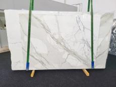 Fornitura lastre grezze lucide 2 cm in marmo naturale CALACATTA ORO EXTRA 1481. Dettaglio immagine fotografie 
