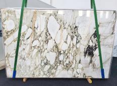Fornitura lastre grezze 2 cm in marmo CALACATTA VAGLI ORO 1635. Dettaglio immagine fotografie 
