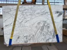 Fornitura lastre grezze segate 2 cm in marmo naturale CALACATTA VAGLI DL0001. Dettaglio immagine fotografie 