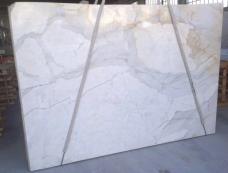 Fornitura lastre grezze 2 cm in marmo CALACATTA 656. Dettaglio immagine fotografie 