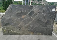 Fornitura lastre grezze lucide 0.8 cm in marmo naturale FIOR DI BOSCO S0101. Dettaglio immagine fotografie 
