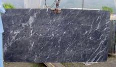 Fornitura lastre grezze 2 cm in marmo GRIGIO CARNICO SRC41125. Dettaglio immagine fotografie 
