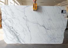 Fornitura lastre grezze levigate 2 cm in marmo naturale STATUARIO EXTRA CL0203. Dettaglio immagine fotografie 