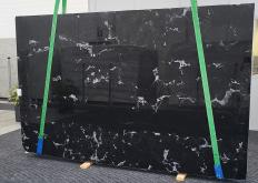 BLACK PRESTIGE polierte Unmaßplatten 1496 aus Natur Marmor , Slab #31: Lieferung, Italien 