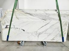 CALACATTA ORO EXTRA Suministro (Italia) de planchas pulidas en mármol natural 1763 , Slab #01 