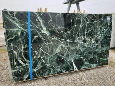 Fornitura lastre grezze lucide 2 cm in marmo naturale VERDE ANTICO C0657A. Dettaglio immagine fotografie 