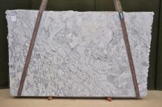 Fornitura lastre grezze lucide 3 cm in granito naturale WHITE ICE 2620. Dettaglio immagine fotografie 