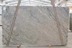 Fornitura lastre grezze lucide 3 cm in granito naturale WHITE KASHMIR 0102. Dettaglio immagine fotografie 