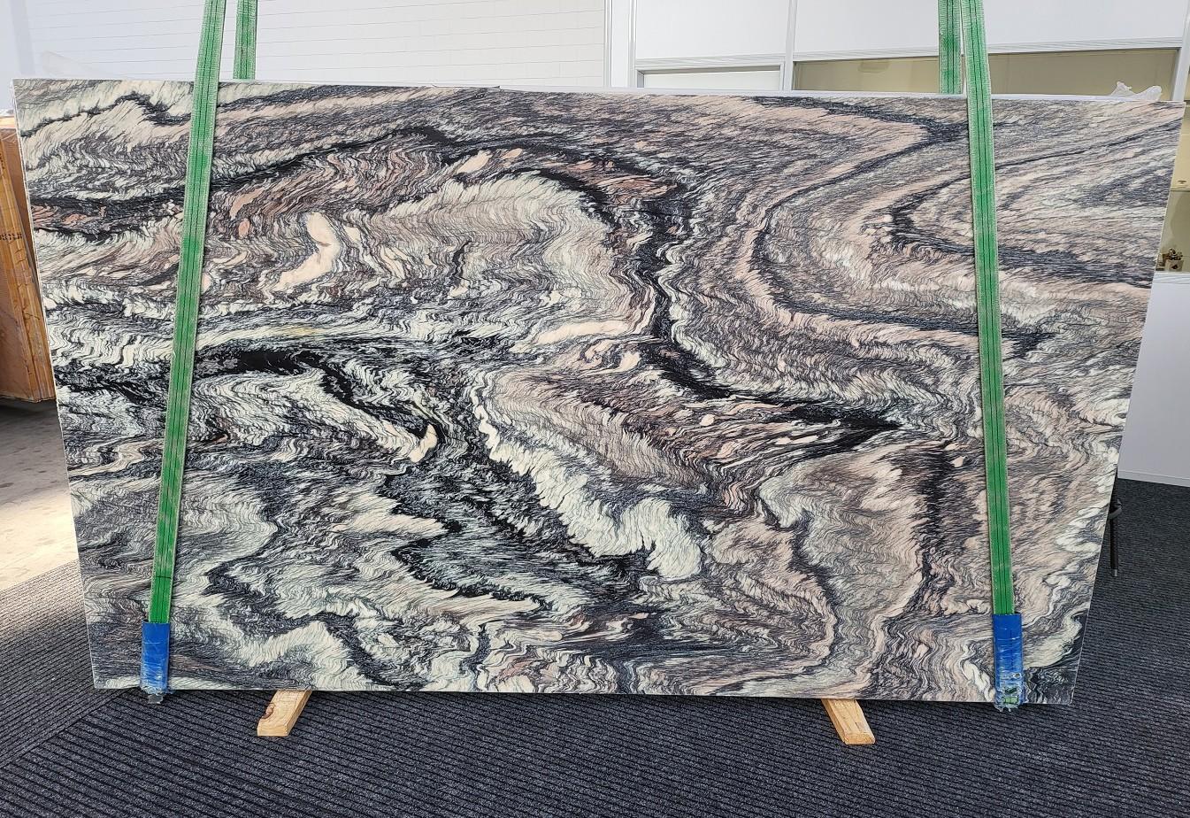 ROSSO LUANA Fornitura Veneto (Italia) di lastre grezze lucide in marmo naturale 1465 , Slab #01-3cm 