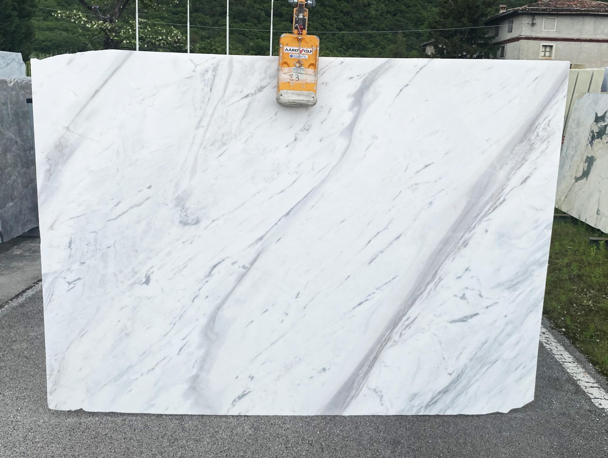 VOLAKAS Fornitura Veneto (Italia) di lastre grezze levigate in marmo naturale VOLAKAS.  DL0132 , SL2CM 