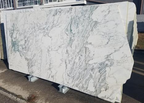CALACATTA ARNI 71 lastre grezze marmo italiano lucido Slab #01,  325 x 163 x 2 cm pietra naturale (disponibili in Veneto, Italia) 