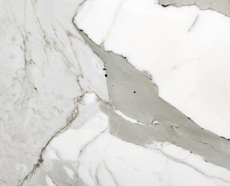 CALACATTA ORO EXTRA marmo bianco 